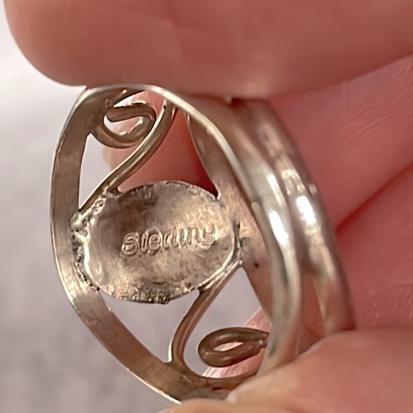 Green Malachite & Sterling Ring - Picture 3 of 5